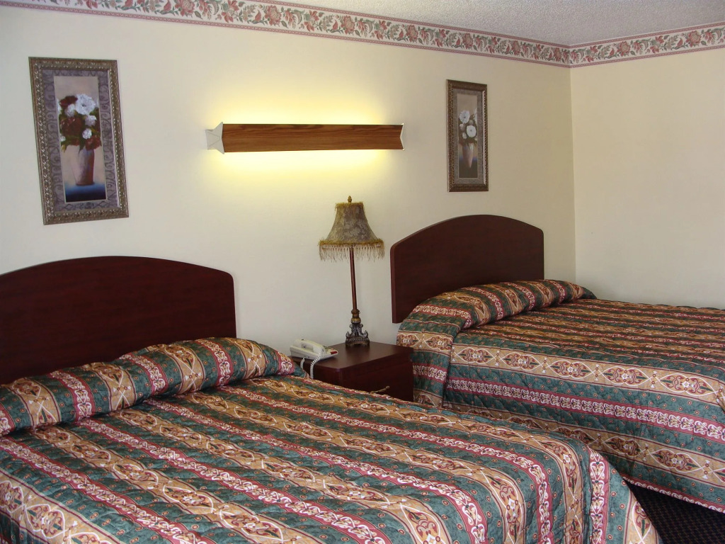 Colonial Inn Hammond