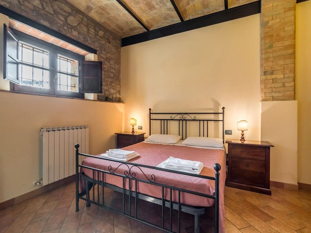 Cosy apartment with bubble bath