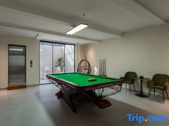 Xiyu Cottage | Star Pool & Family Stream Hike