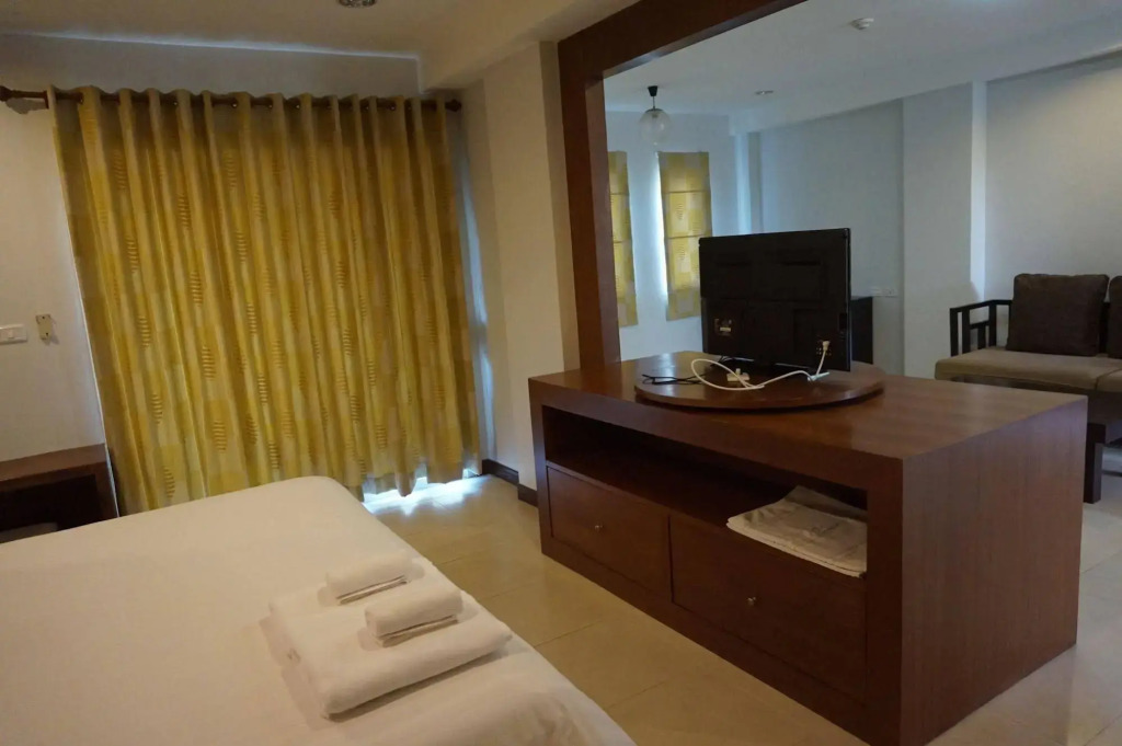 Suparee Parkview Hotel