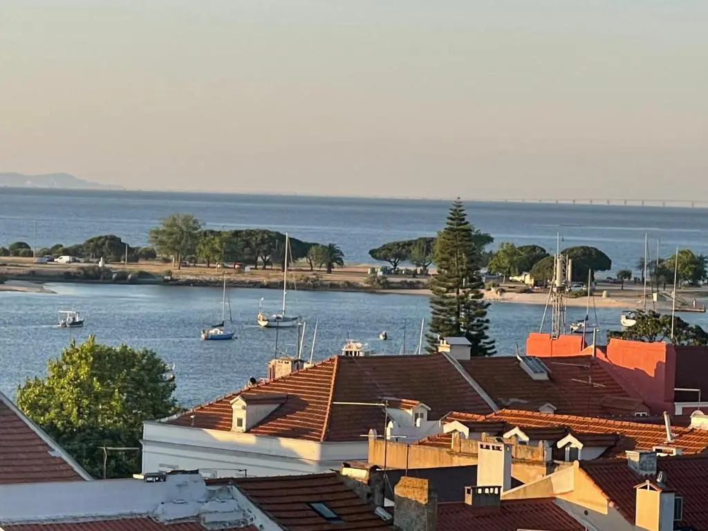 Seixal Bay House!!