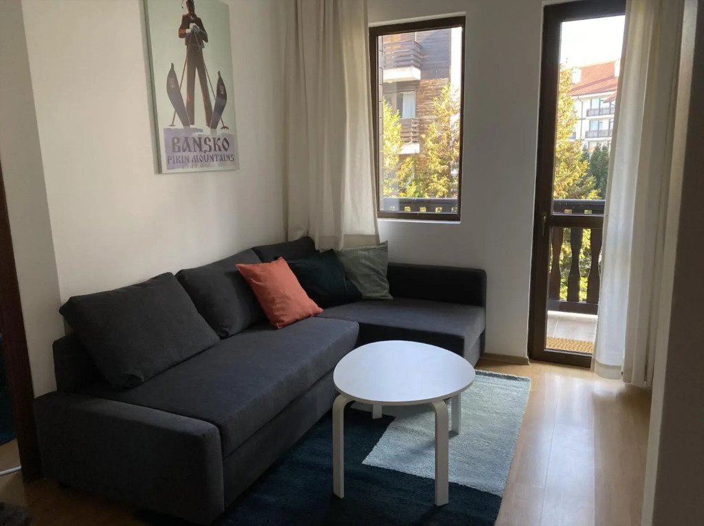 2 BR apartment next to Gondola Ski Lift