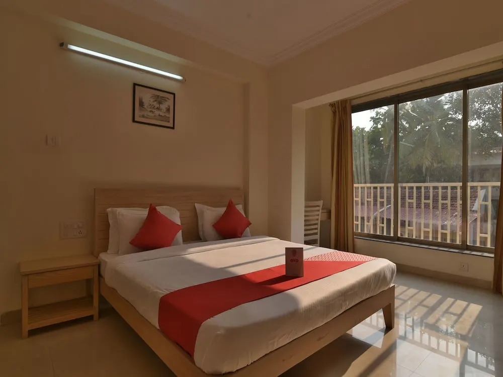 OYO 12993 Pramila Court