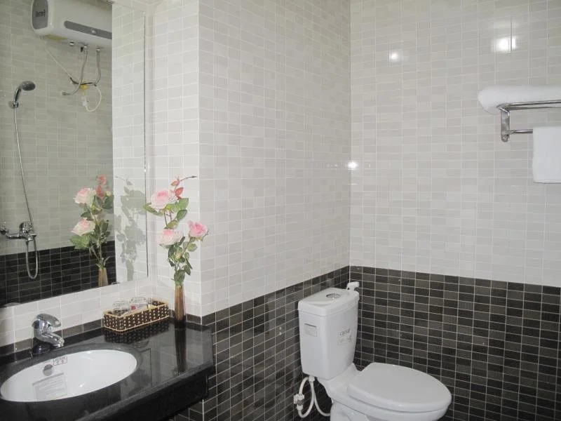 Queen Hotel Ha Long