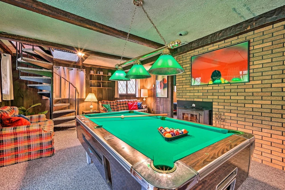 North Creek Chalet w/ Fire Pit Near Gore Mountain!