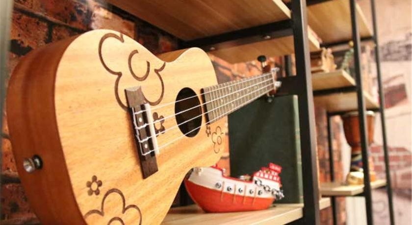 Yantai Music Theme Youth Hostel