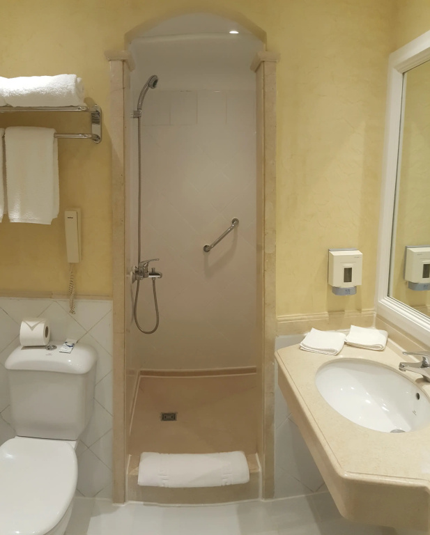Отель JAZ Elite Casa Del Mar Beach