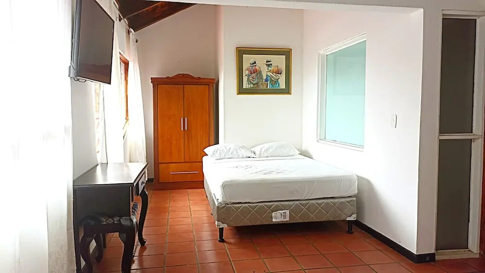 Hotel Casa Blanca