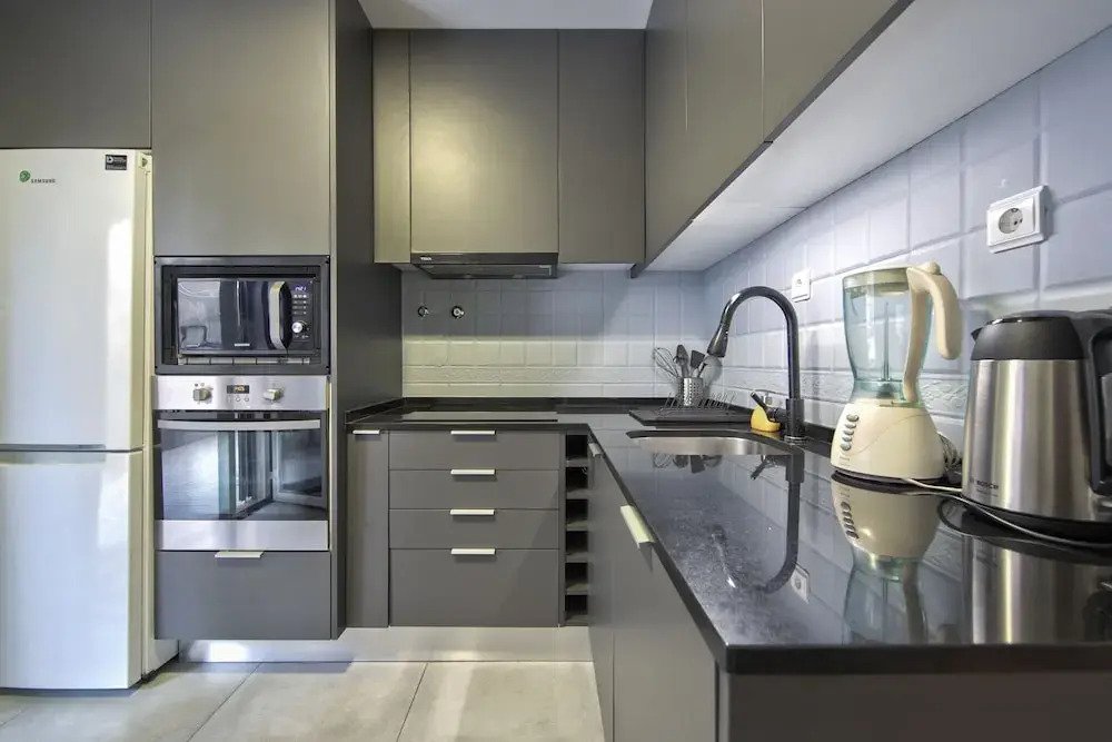 Jamor Terrace by Homing