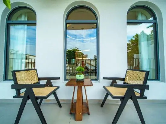 Lichen Homestay (Jianshui Ancient City Center)