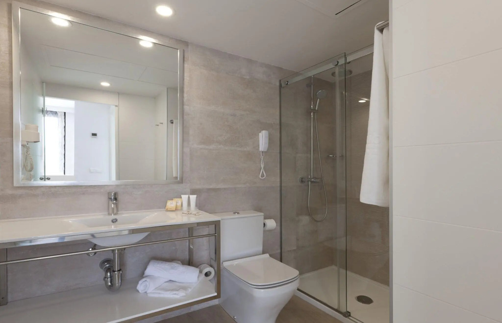 Marvell Club Hotel & Apartments
