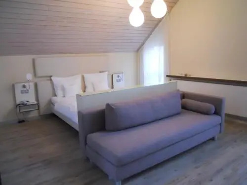 Flussbett Hotel
