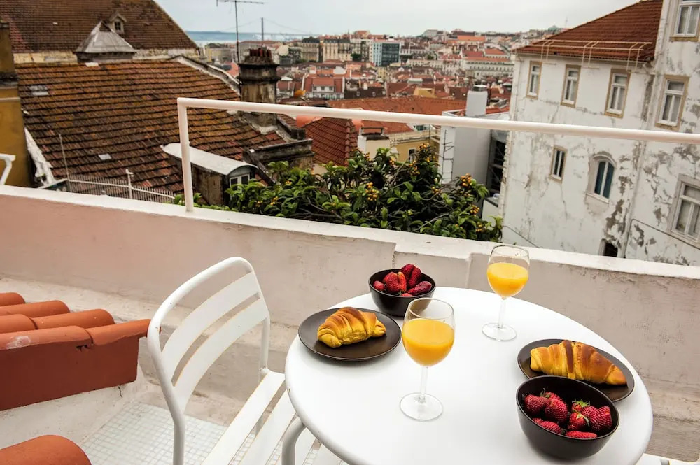 Portas do Castelo Apartments