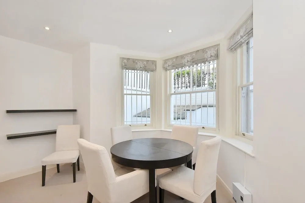 Belgravia Apartments - Cathcart Road