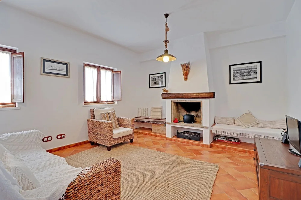 Sagres Typical House By Homing