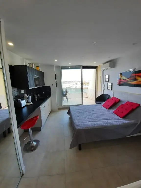 Cap d' Agde Naturiste Héliopolis D11