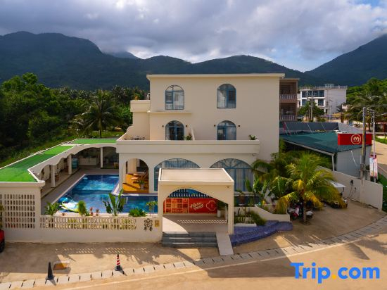 Qianxun Homestay (Riyue Bay)
