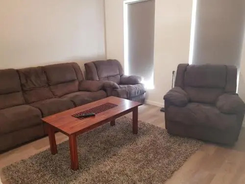 Towncrackers Guest house