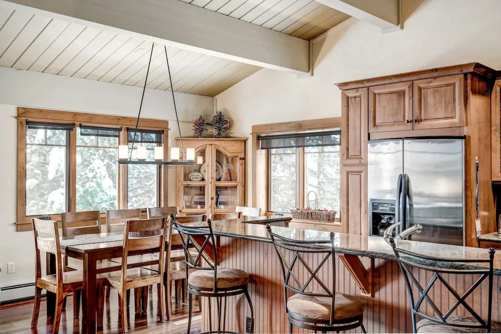 2315 Apres Ski Way #120 Condo by RedAwning