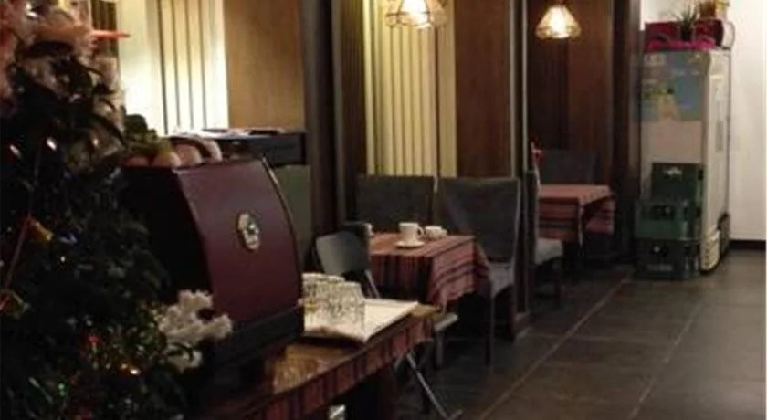 Qian Men Hostel