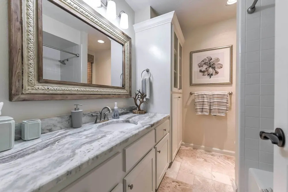 Elegant NW Oklahoma City Home w/ Spacious Yard