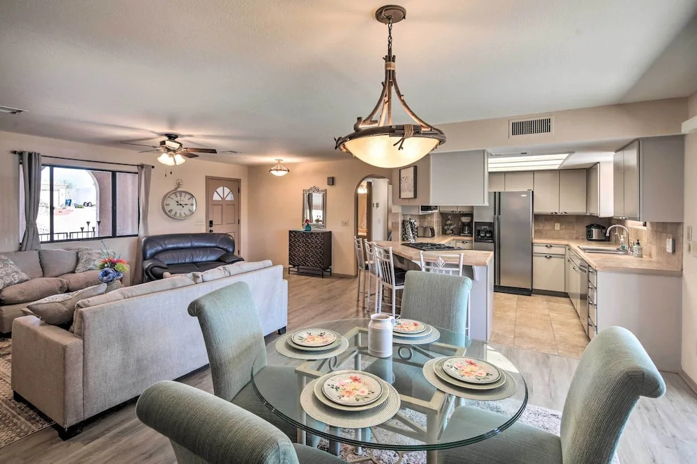 Lake Havasu City Home w/ Views: 3 Mi to Marina!