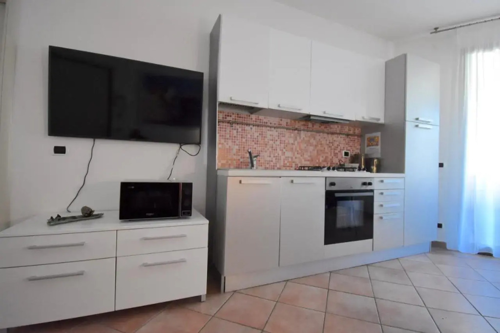 2-room Apartment On The Upper Floor - Inh 29315