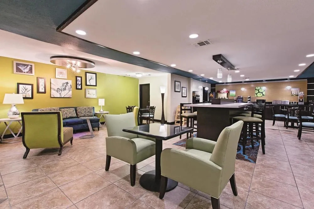 Comfort Inn Dallas Park Central