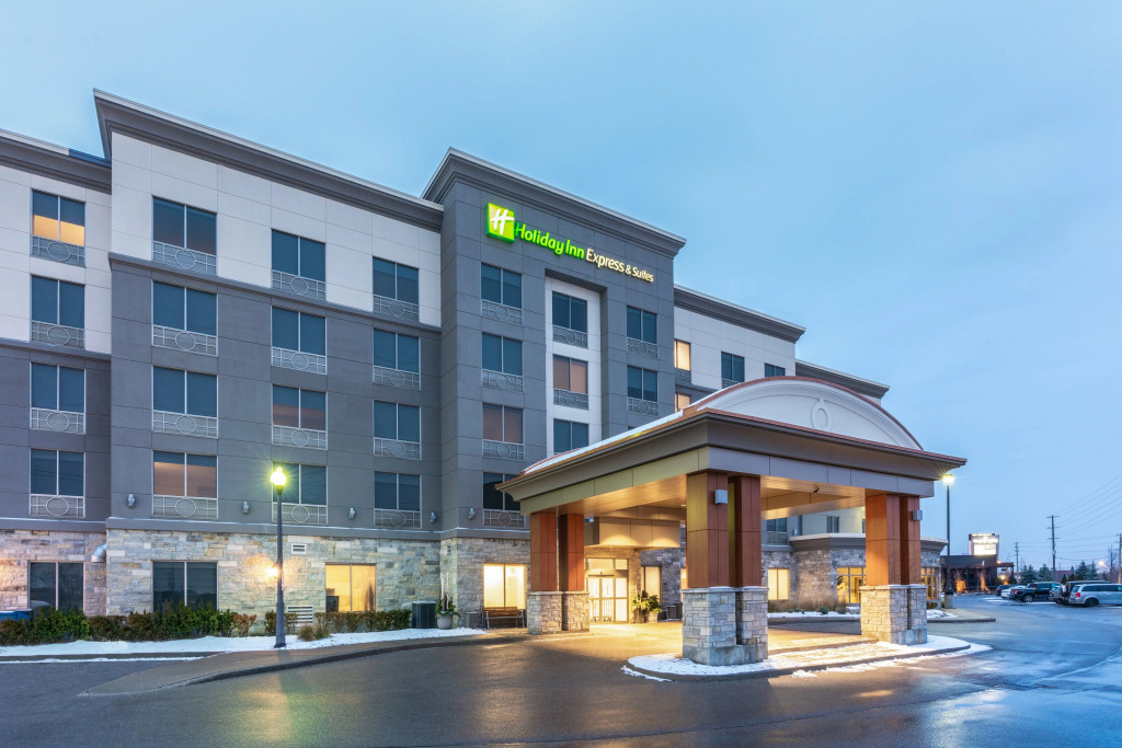 Holiday Inn Express & Suites Vaughan-Southwest by IHG