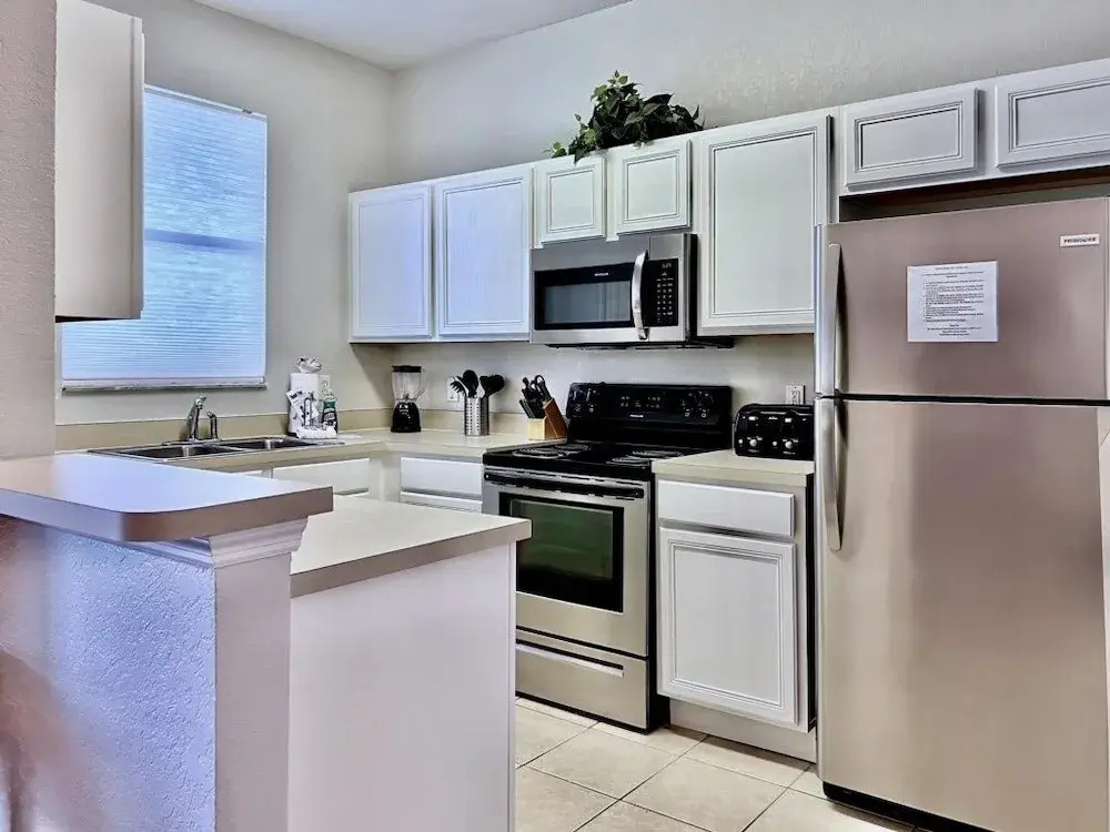 Spacious 4Bd TH Regal Palms 2530CA