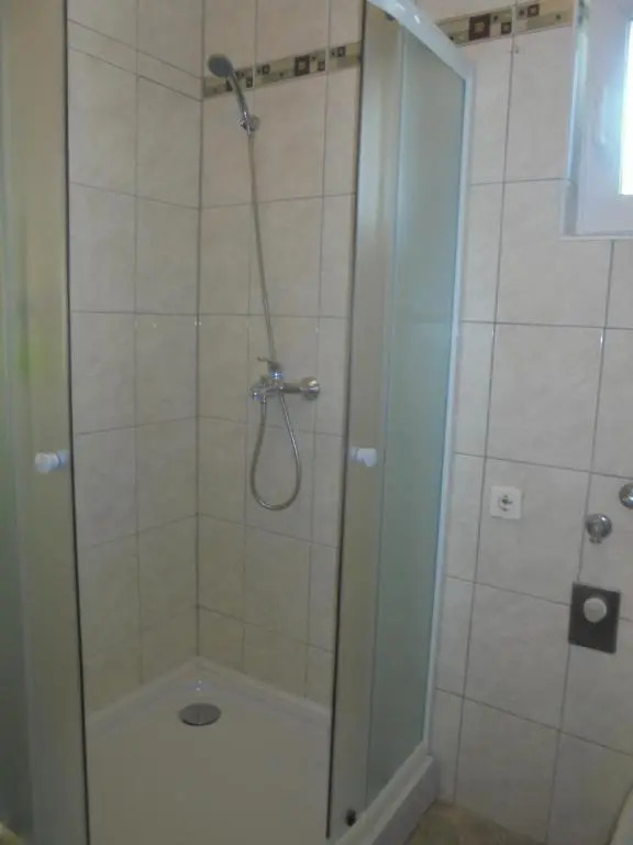 Apartment 88