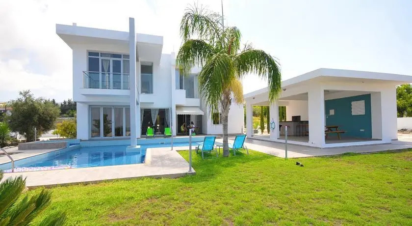 Harmonia Villa