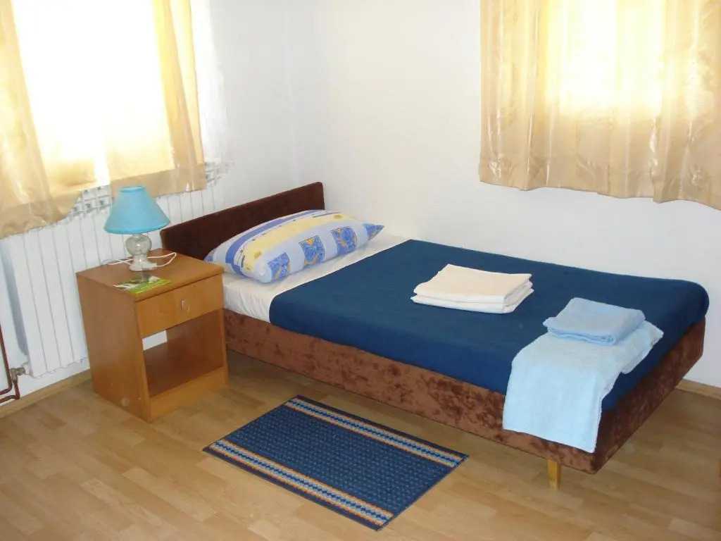 Apartment Goran