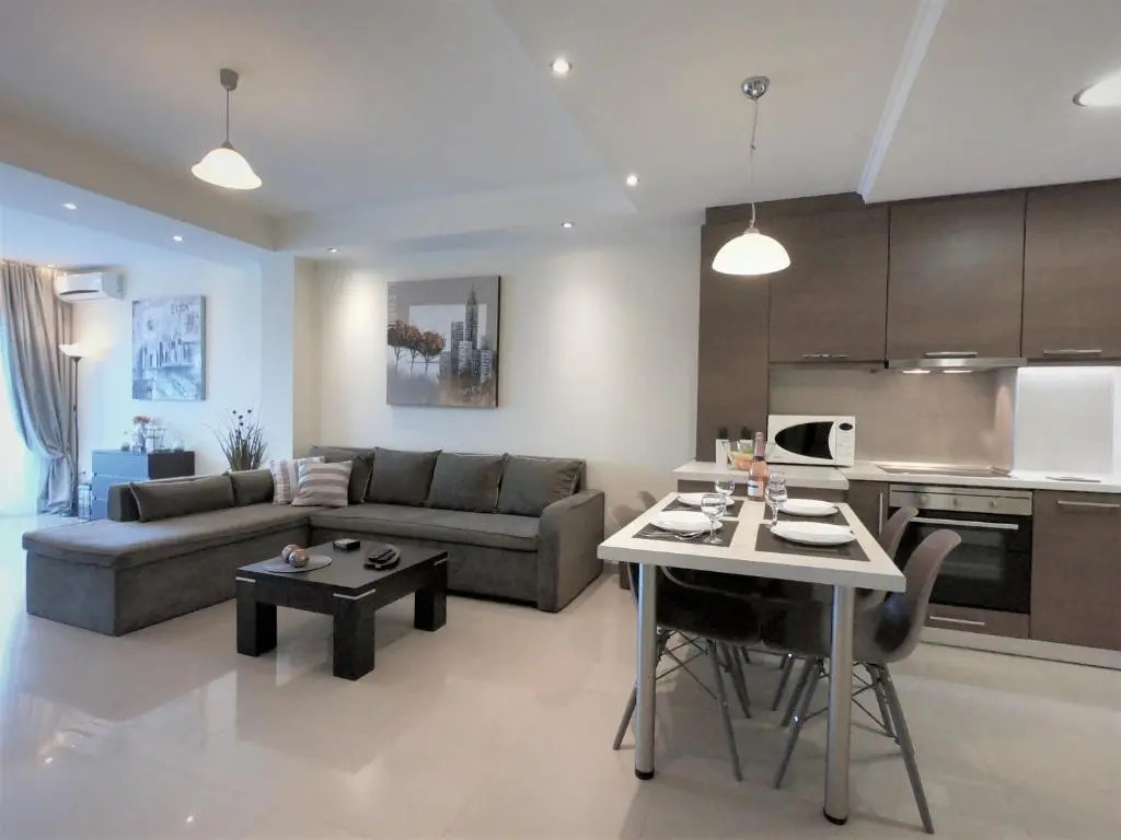 Sunshine Home 1 with Sea View