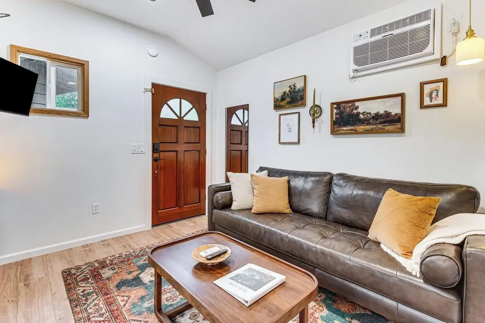 Sip, Golf & Unwind: Couple's Retreat in Fallbrook