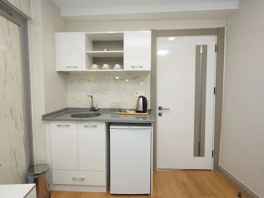 gazelle suites