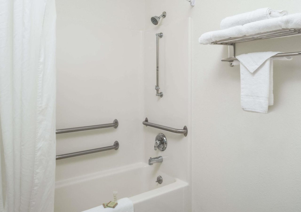 Red Lion Inn & Suites Gretna - Omaha SW
