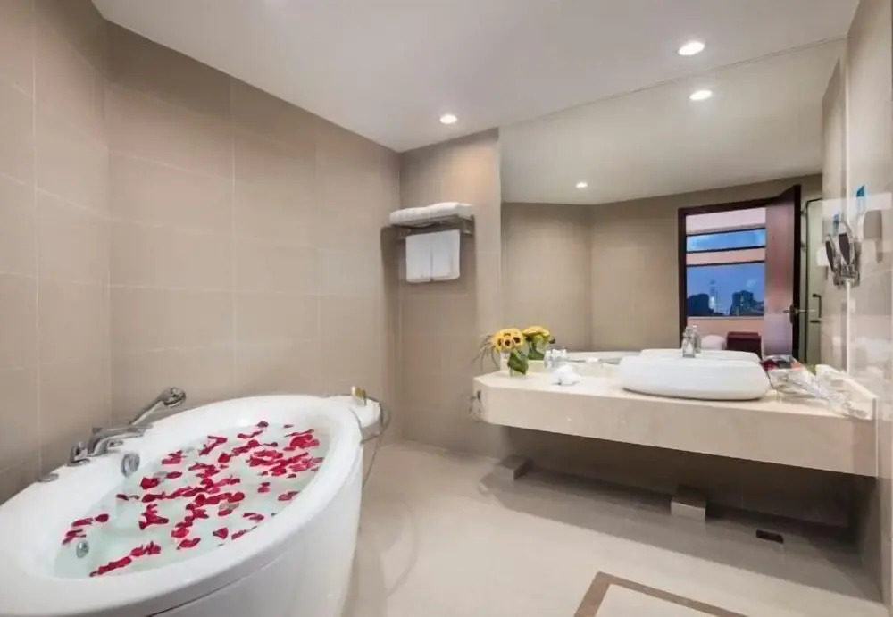 Shanghai Paradise Hotel
