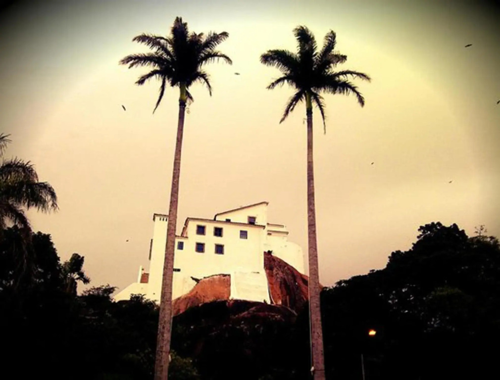 Vila Suítes Coliving