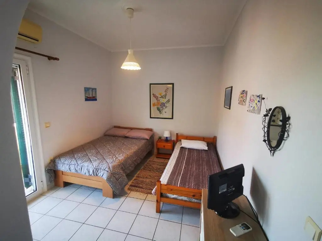 Marilena Apartments Plataria