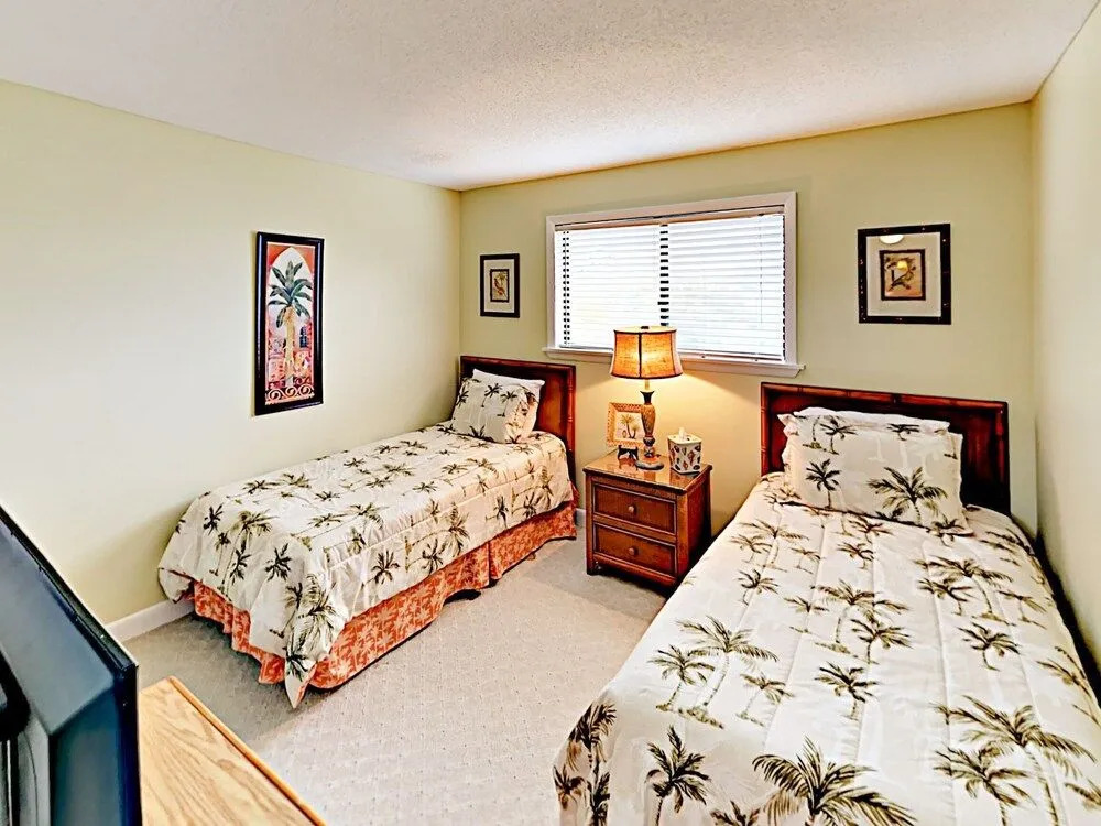 Gated Resort - 2 Br Condo