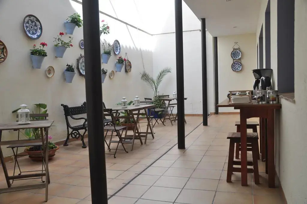 Hostal Azahar