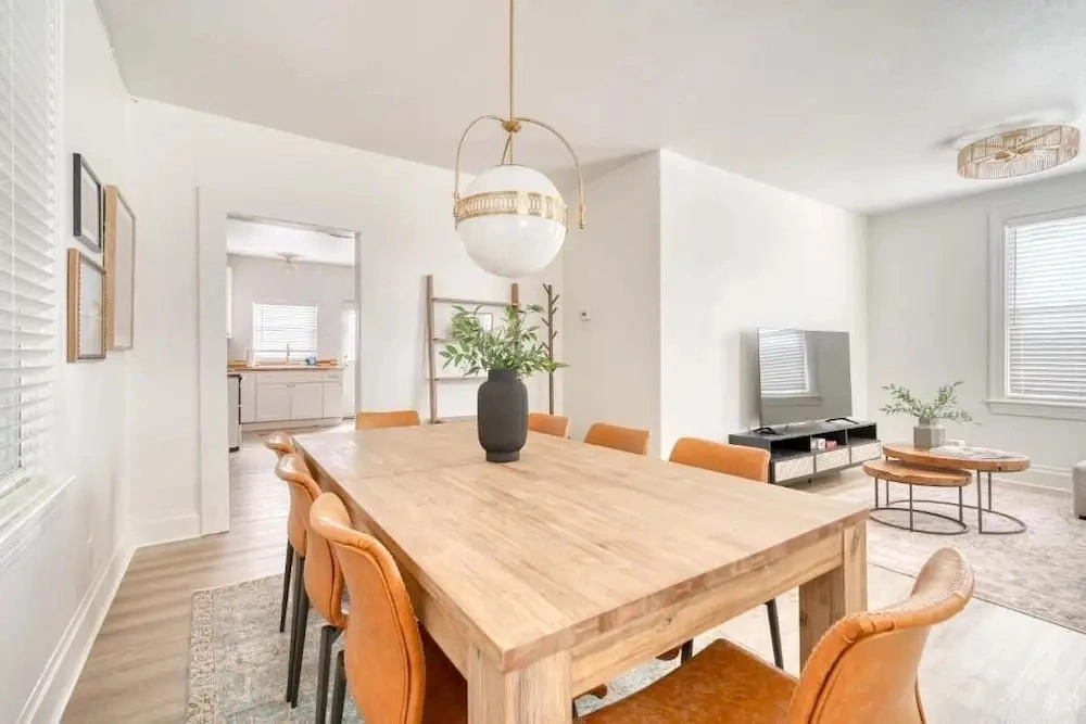 Montana Ave Lodging