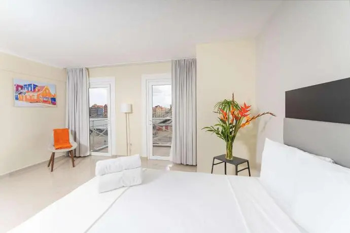 Mirage Apart Hotel