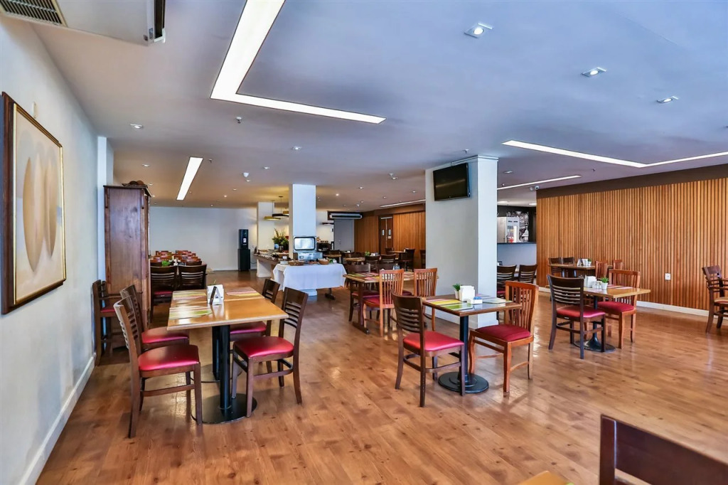 Copacabana Suites