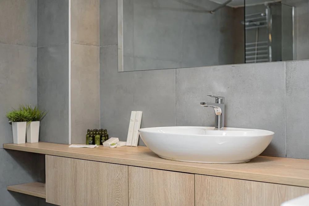 Athenian Stylish Living