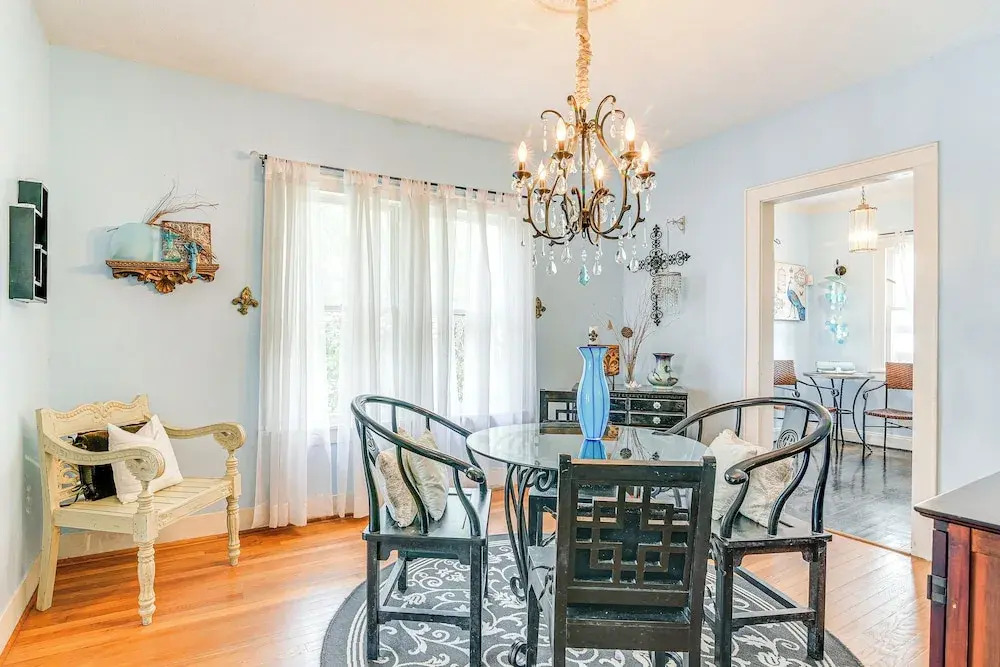 1/2 Mi to Beach! Pet-Friendly Dtwn Galveston Home
