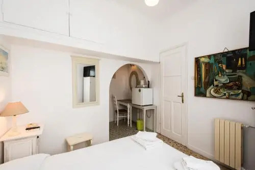 Hotel Delfines