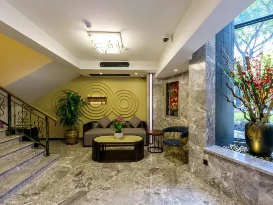 Home Inn Bai Yun Hotel (Shanghai Expo Park Sanlin store)