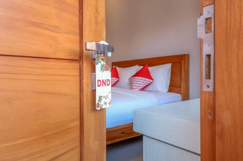 OYO 1200 Kencana Residence